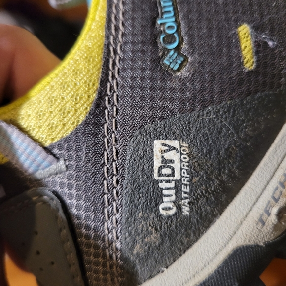 Columbia Hiking shoes - Picture 4 of 5